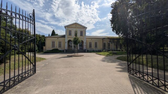 PXL_20250813_093129069.MP