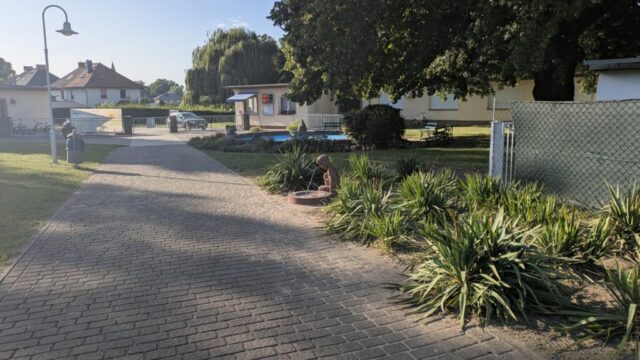 PXL_20250813_161137388.MP