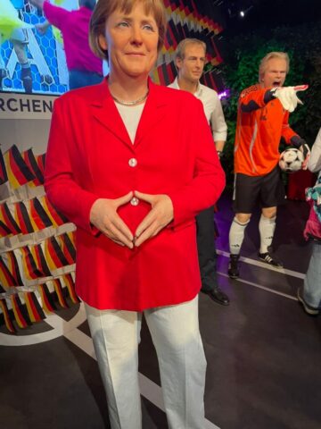 WhatsApp Image 2026-01-03 at 17.52.38